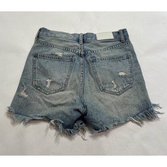 Pistola Devin Short in St Tropez - Picture 4 of 6